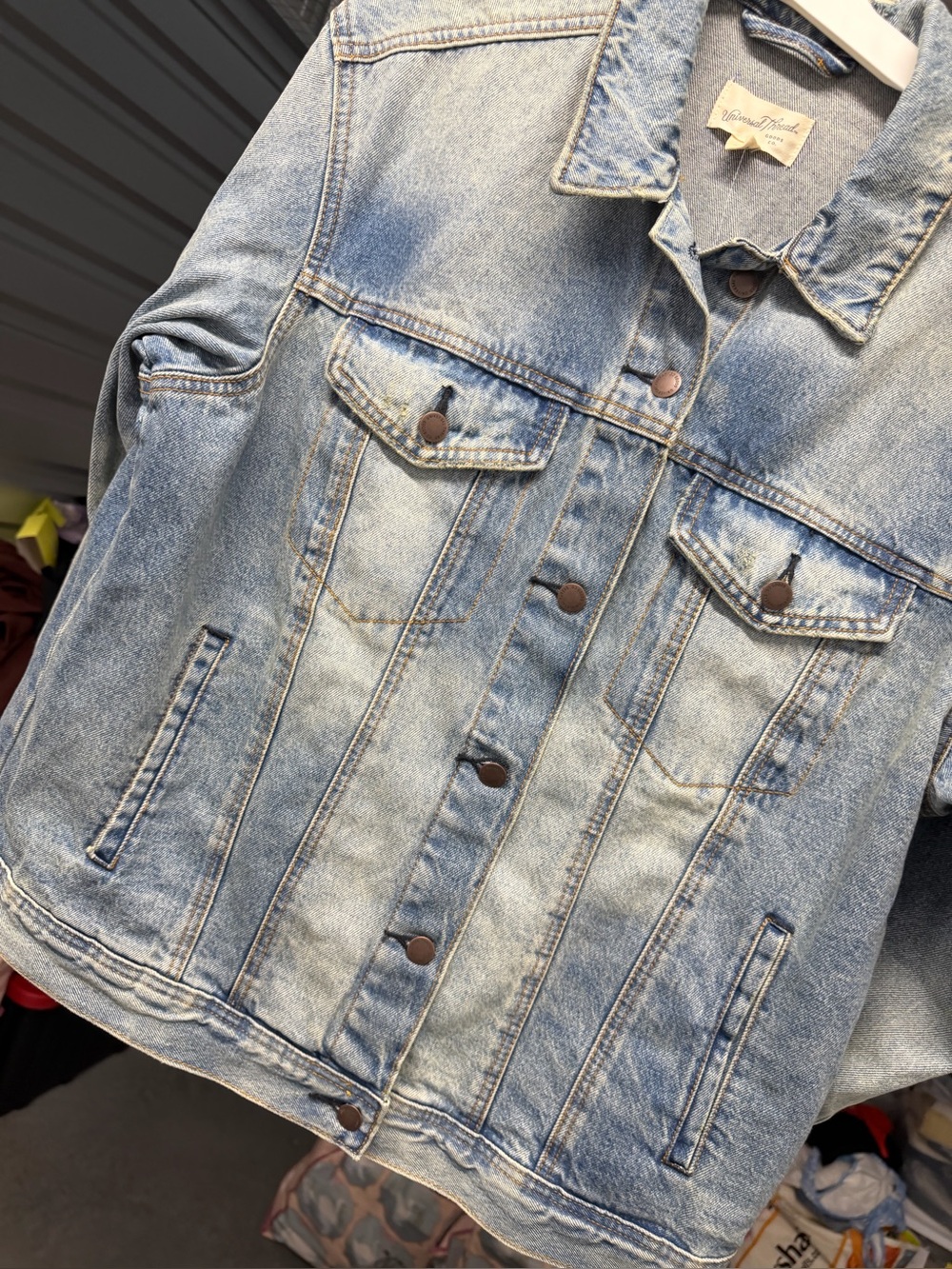 Light Wash Denim Jacket - Blue universal thread size XL new with tags